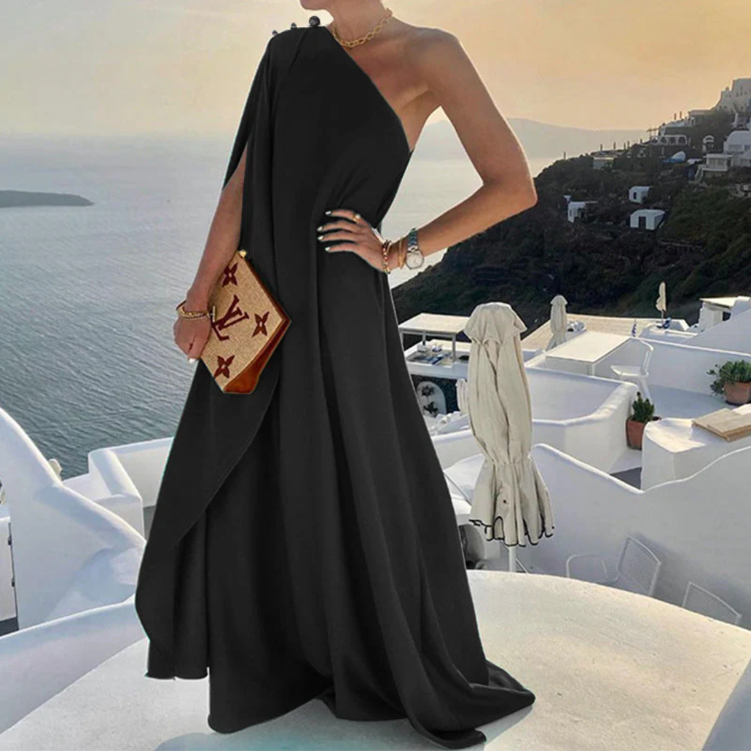 Sleeveless Halter Neck Maxi Dress with Flowing Silhouette