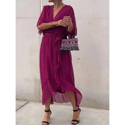 Damekjole med V-hals | Stilfuld silkechiffon