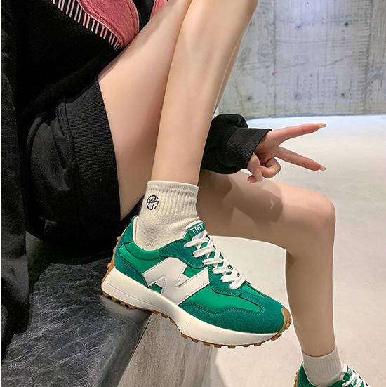 Nina - chic sports shoes