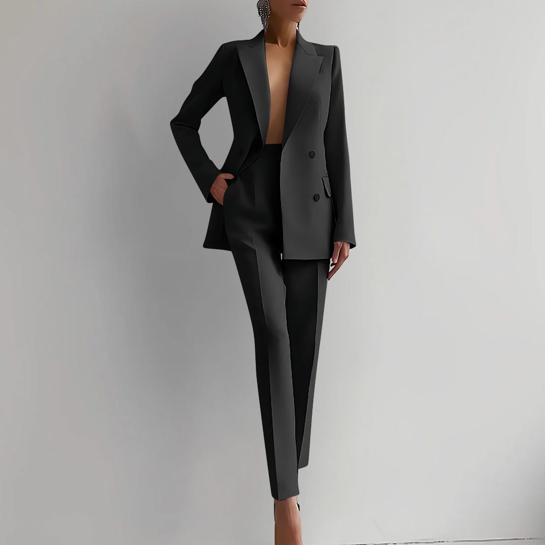 Nika Elegant blazer- og buksesæt