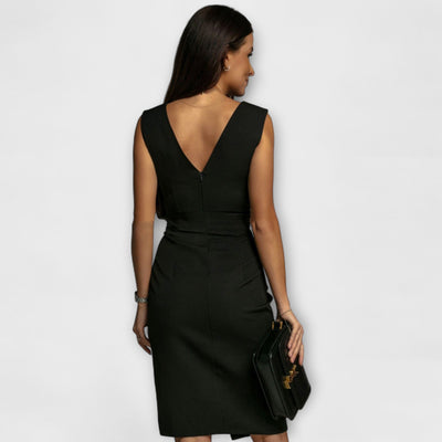 Faye - V-Neck Split Dress