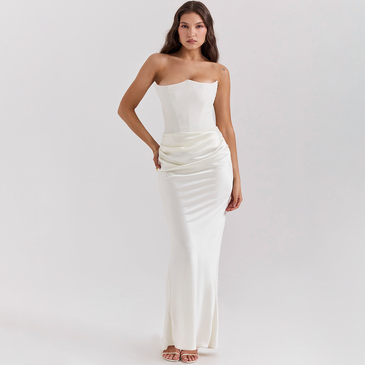 Katie Women's Evening Dress - Strapless Long Dress with Exposed Back and Elegant Waisted Cut
