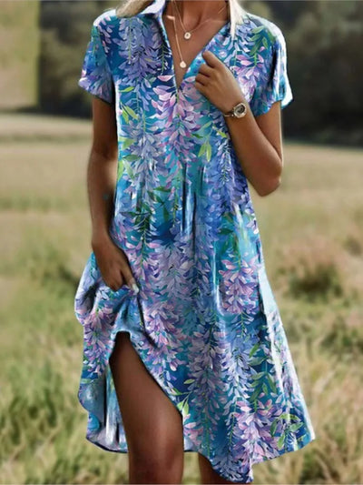 Carla | Elegant floral dress with V-neck and buttons
