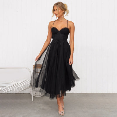 Solana women's midi dress - Elegant fitted cut and breathable fabric for special occasions