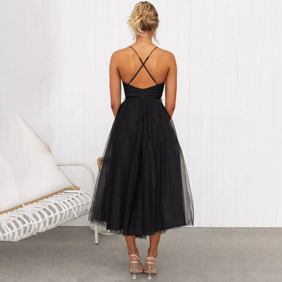 Solana women's midi dress - Elegant fitted cut and breathable fabric for special occasions