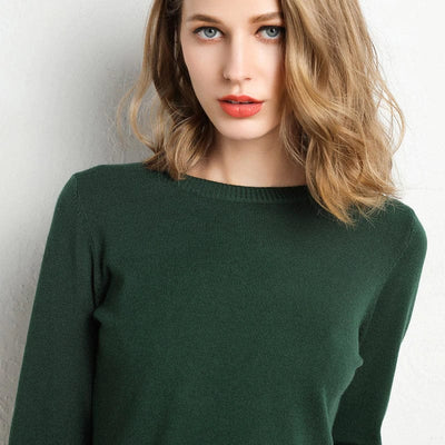 Cashmere sweater with classic neckline